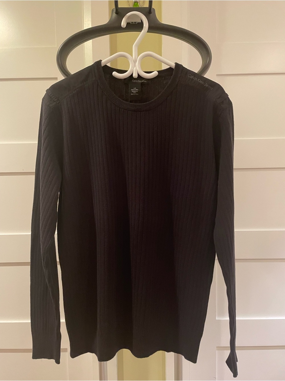 Calvin Klein Men’s Black Ribbed Long Sleeve Crewneck Sweater